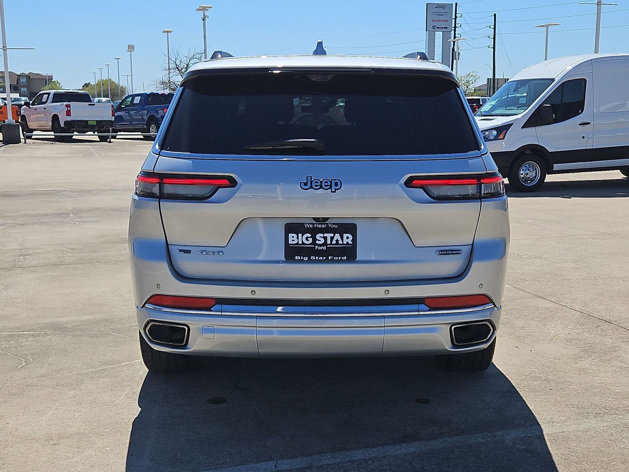 Used 2021 Jeep Grand Cherokee L Overland w/ Luxury Tech Group IV image 6