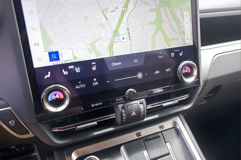 Used 2024 Lexus GX 550 AWD/4WD image 17