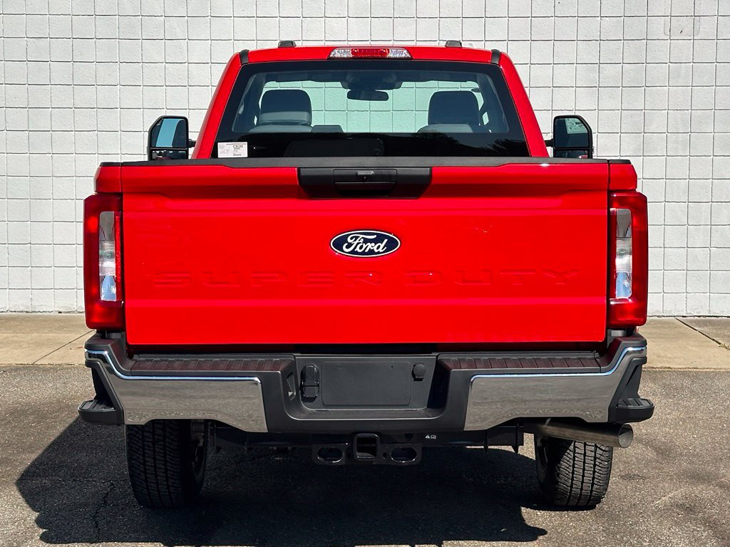 New 2027 Ford F250 XL w/ XL Driver Assist Package AWD/4WD image 5