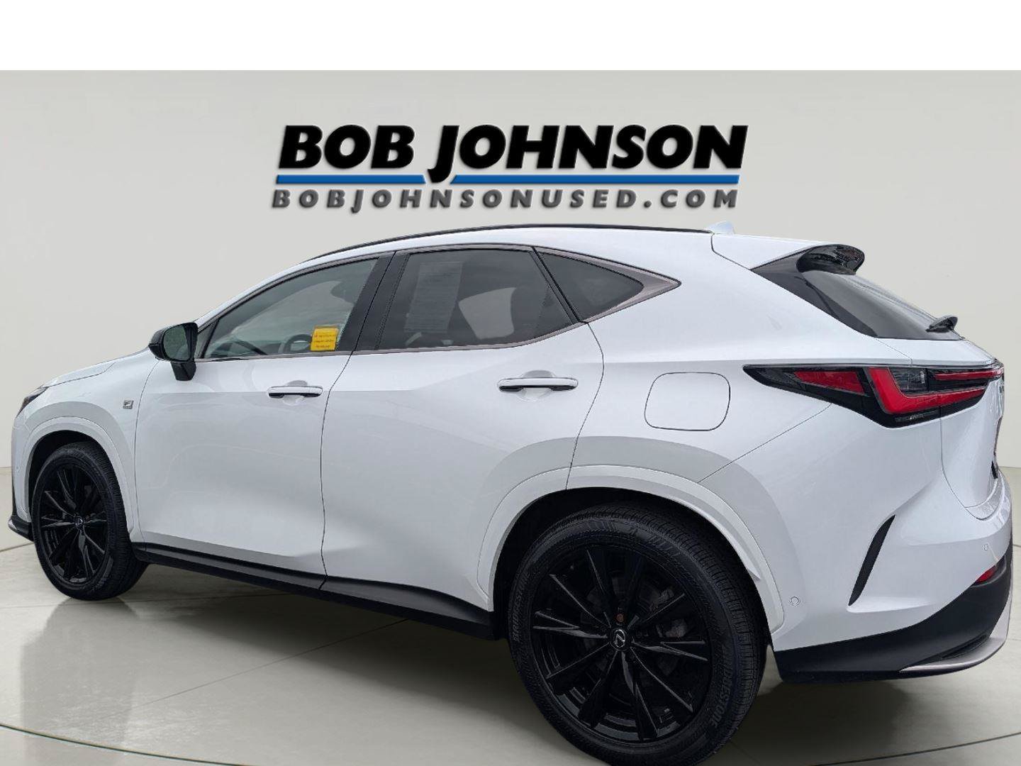 Certified 2025 Lexus NX 450h+ F Sport AWD/4WD image 4