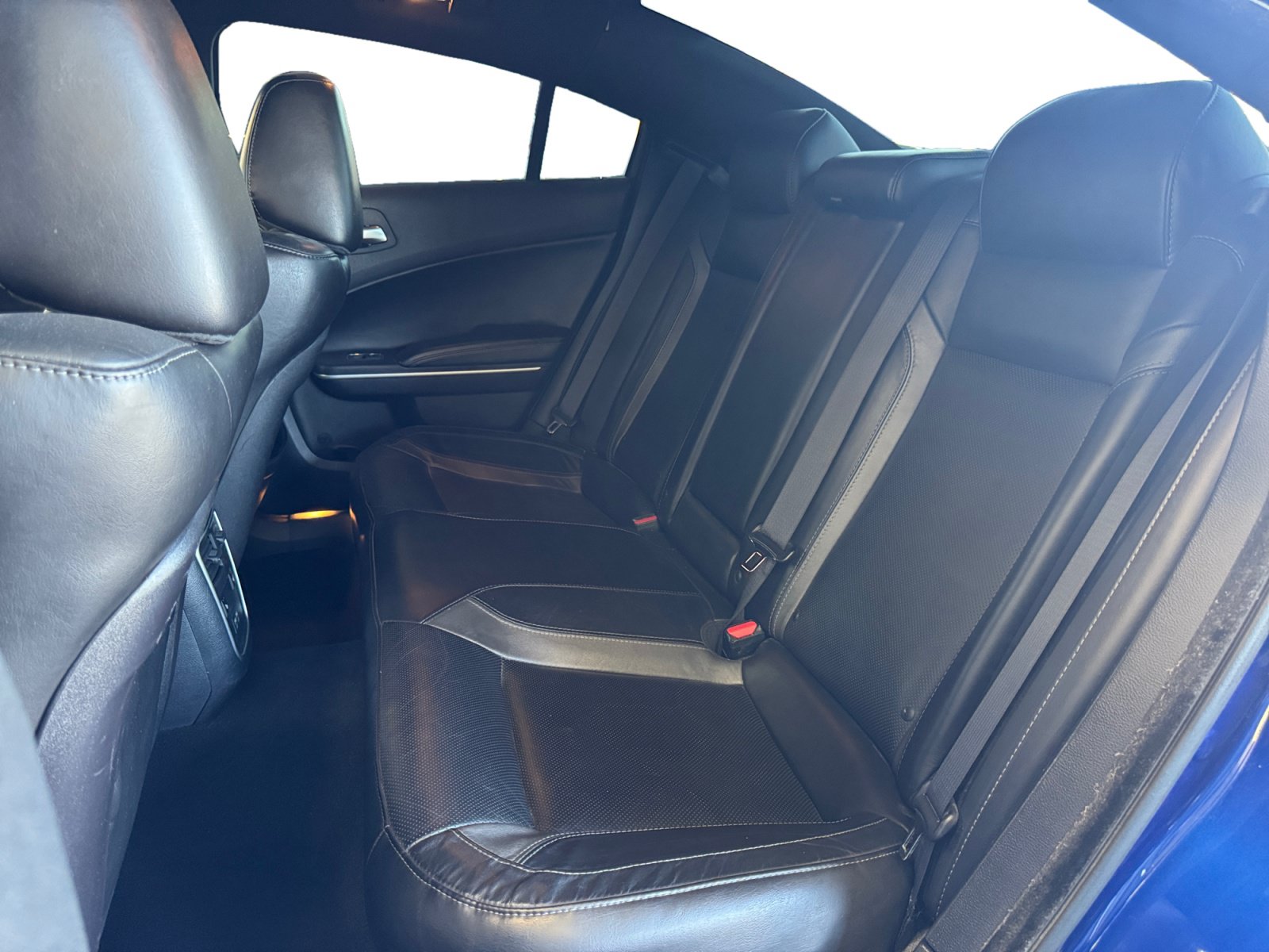 Used 2021 Dodge Charger SXT w/ Leather Interior Group RWD image 13