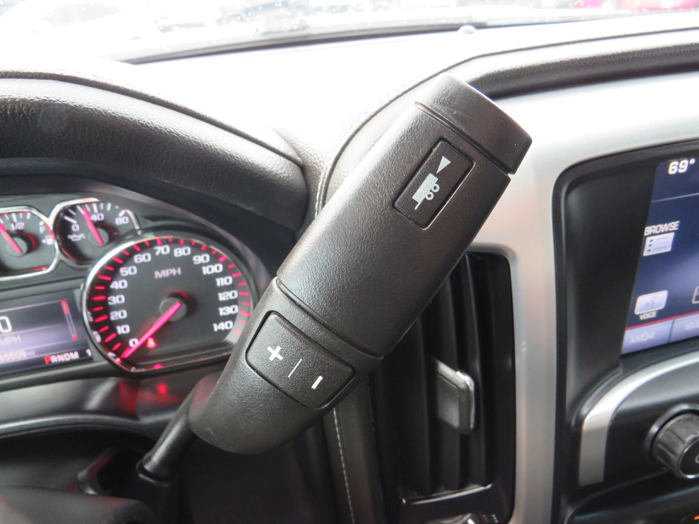 Used 2015 GMC Sierra 3500 SLT AWD/4WD image 18