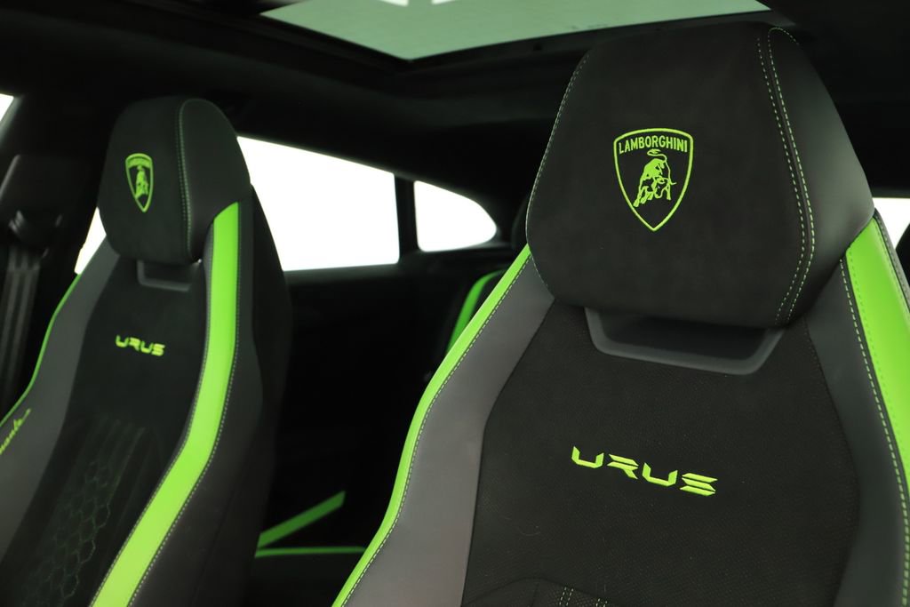 Used 2023 Lamborghini Urus Performante image 25
