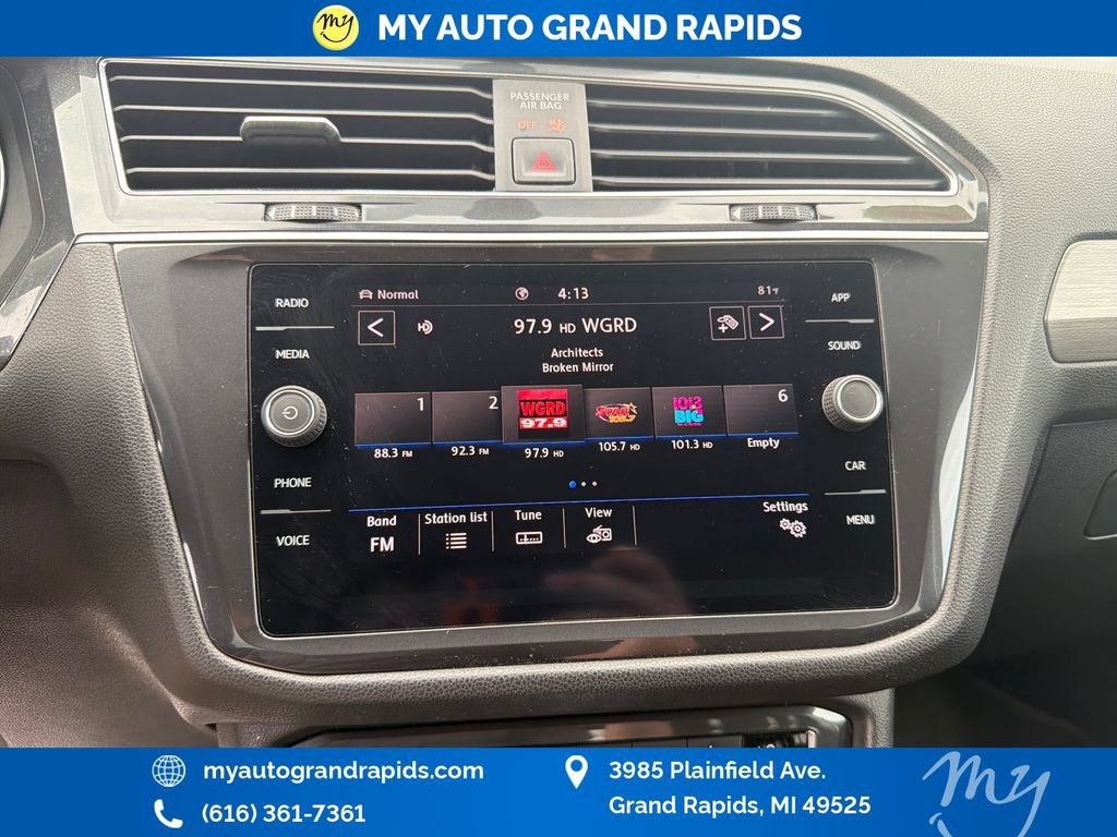 Used 2020 Volkswagen Tiguan SE AWD/4WD image 20