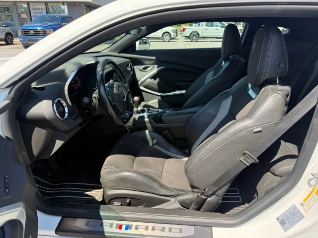 Used 2022 Chevrolet Camaro SS RWD image 14