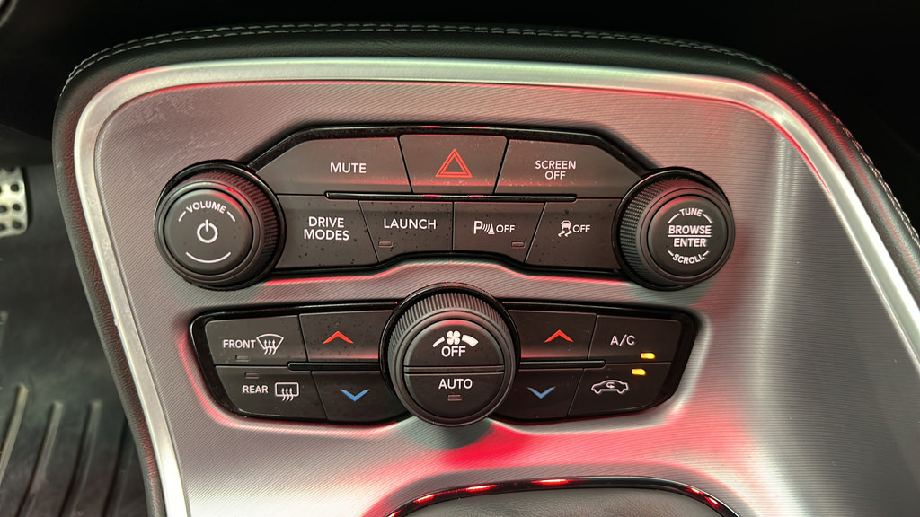 Used 2019 Dodge Challenger R/T Scat Pack w/ Dynamics Package RWD image 17
