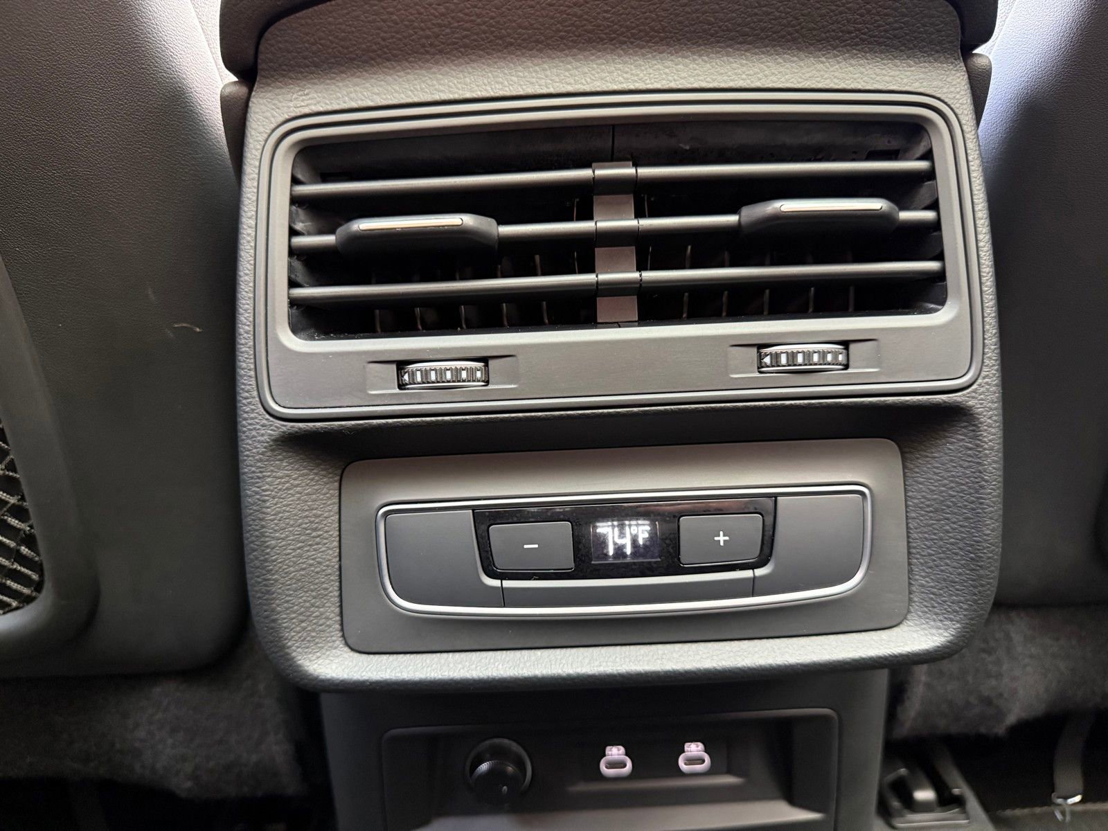 Used 2025 Audi Q7 3.0T Premium Plus image 23