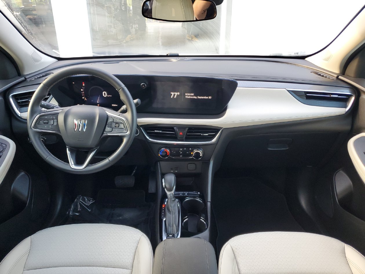 Used 2024 Buick Encore GX Preferred FWD image 10