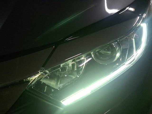 Used 2022 Honda HR-V LX image 9