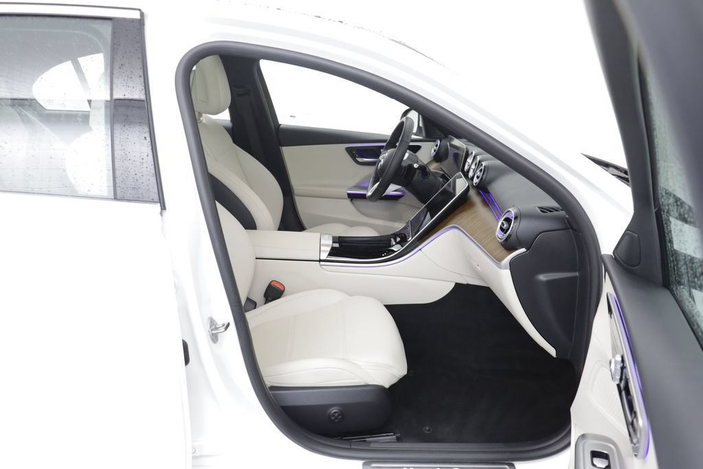 Used 2023 Mercedes-Benz C 300 4MATIC Sedan image 19