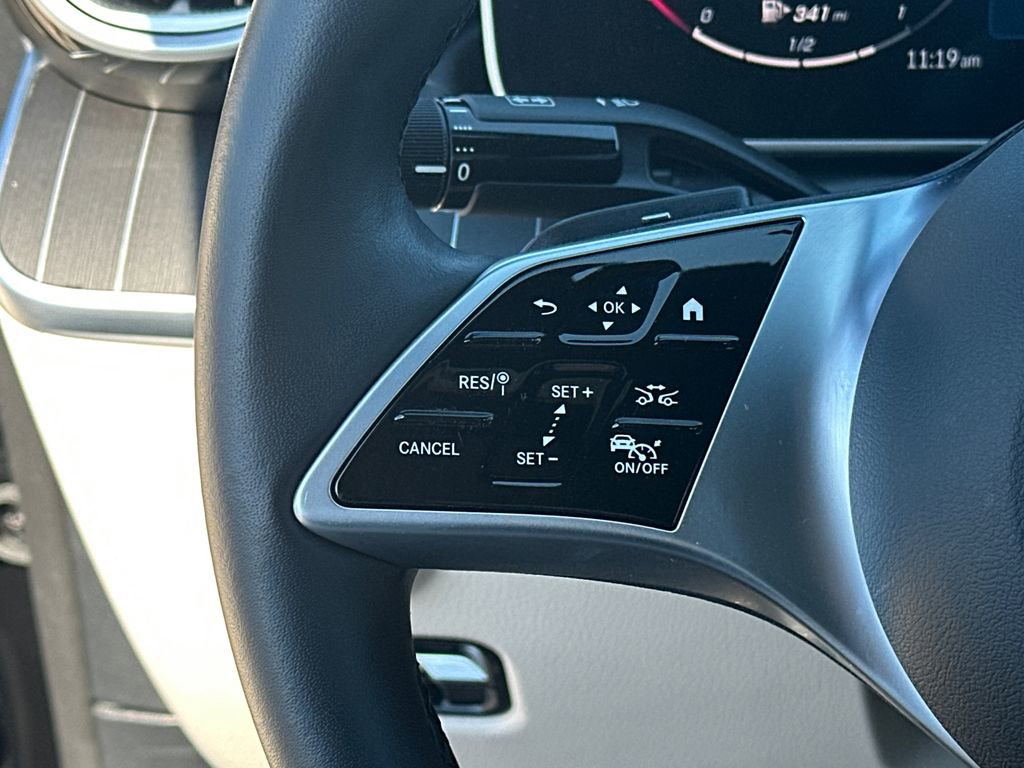 Certified 2025 Mercedes-Benz C 300 4MATIC Sedan image 27