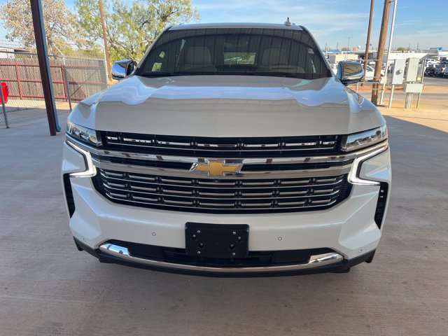 Used 2023 Chevrolet Suburban Premier AWD/4WD image 2