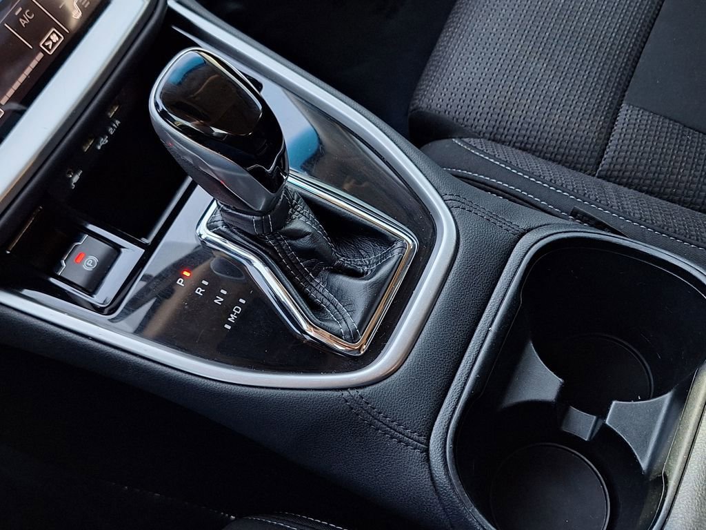 Used 2022 Subaru Outback Premium image 24