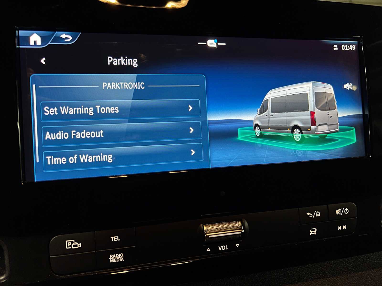 Used 2025 Mercedes-Benz Sprinter 2500 image 33