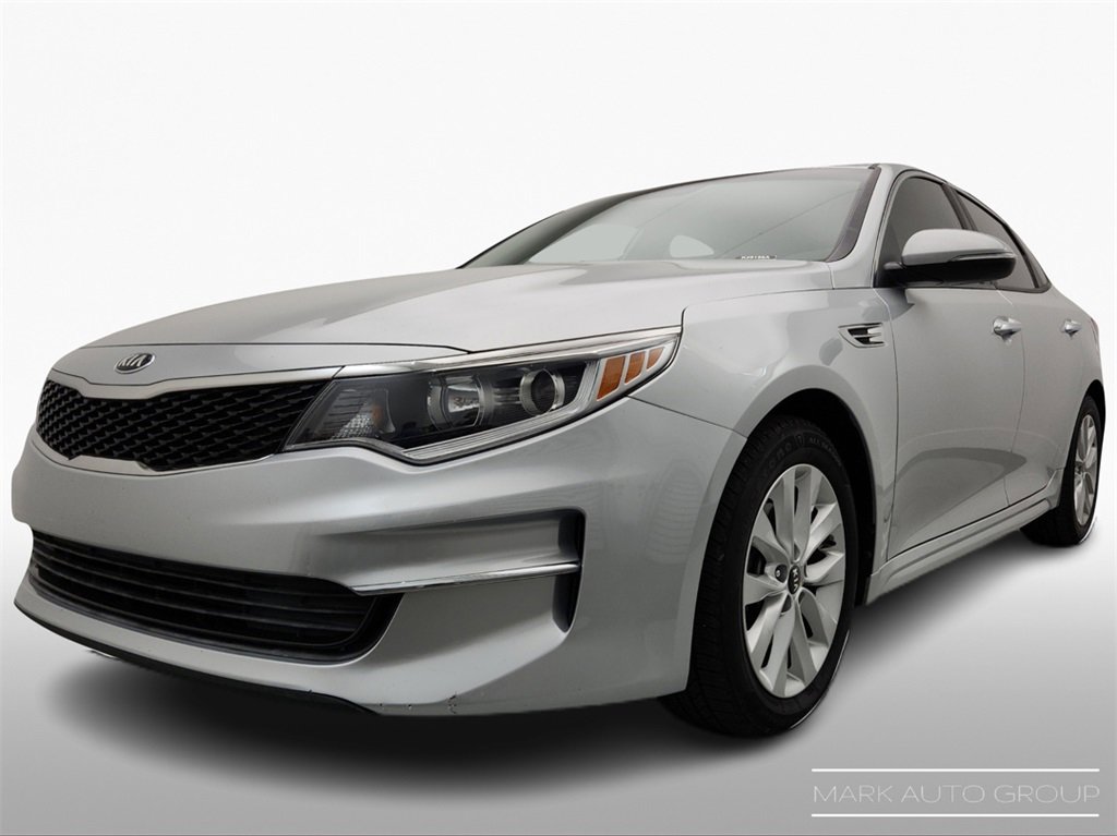 Used 2018 Kia Optima LX w/ 17" Alloy Wheels Package