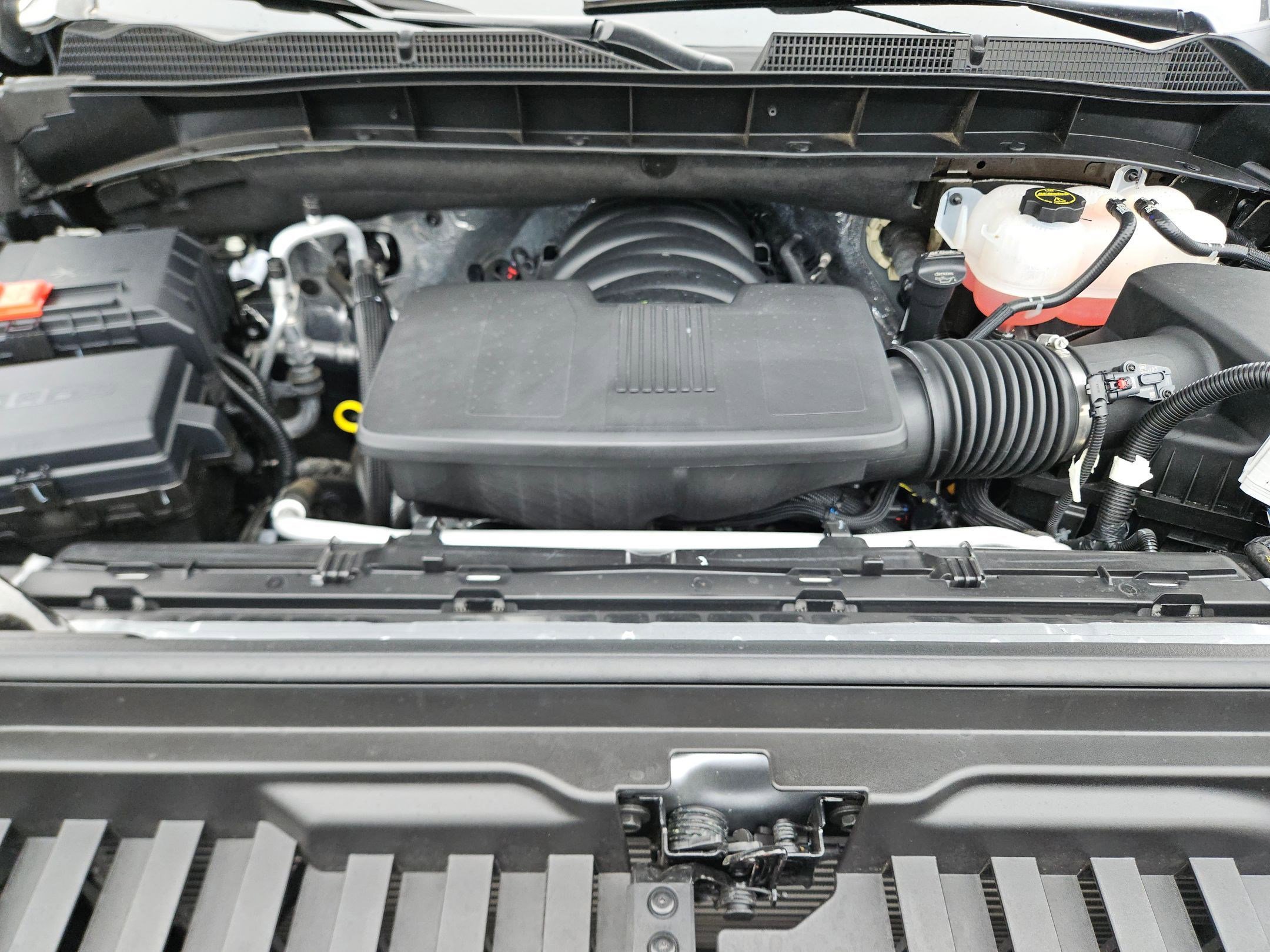 Used 2025 GMC Sierra 1500 SLT RWD image 30