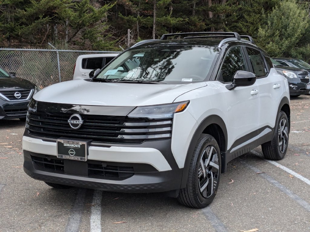 New 2026 Nissan Kicks SV w/ Cold Weather Package FWD image 2