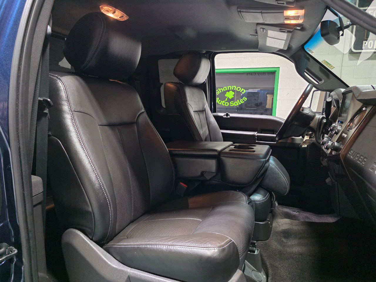 Used 2014 Ford F250 Lariat w/ Chrome Package image 24