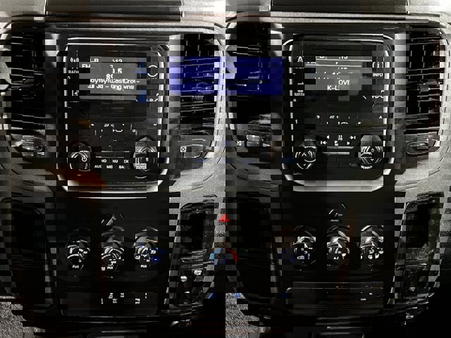 Used 2016 RAM 3500 Tradesman w/ Popular Equipment Group image 37