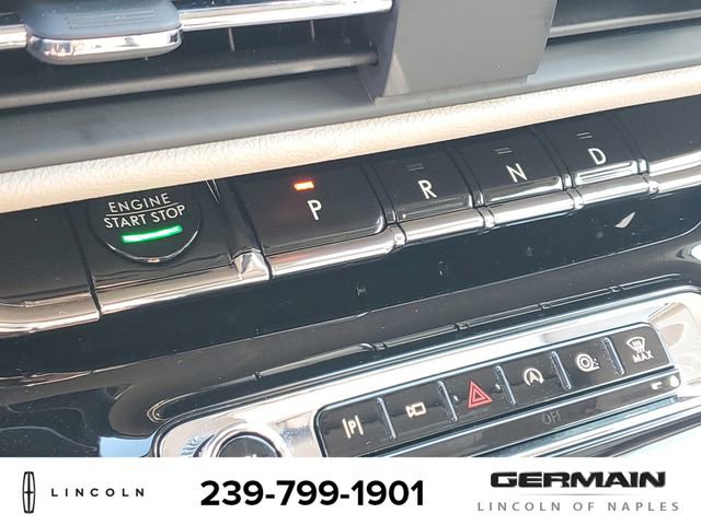 New 2025 Lincoln Corsair AWD image 25