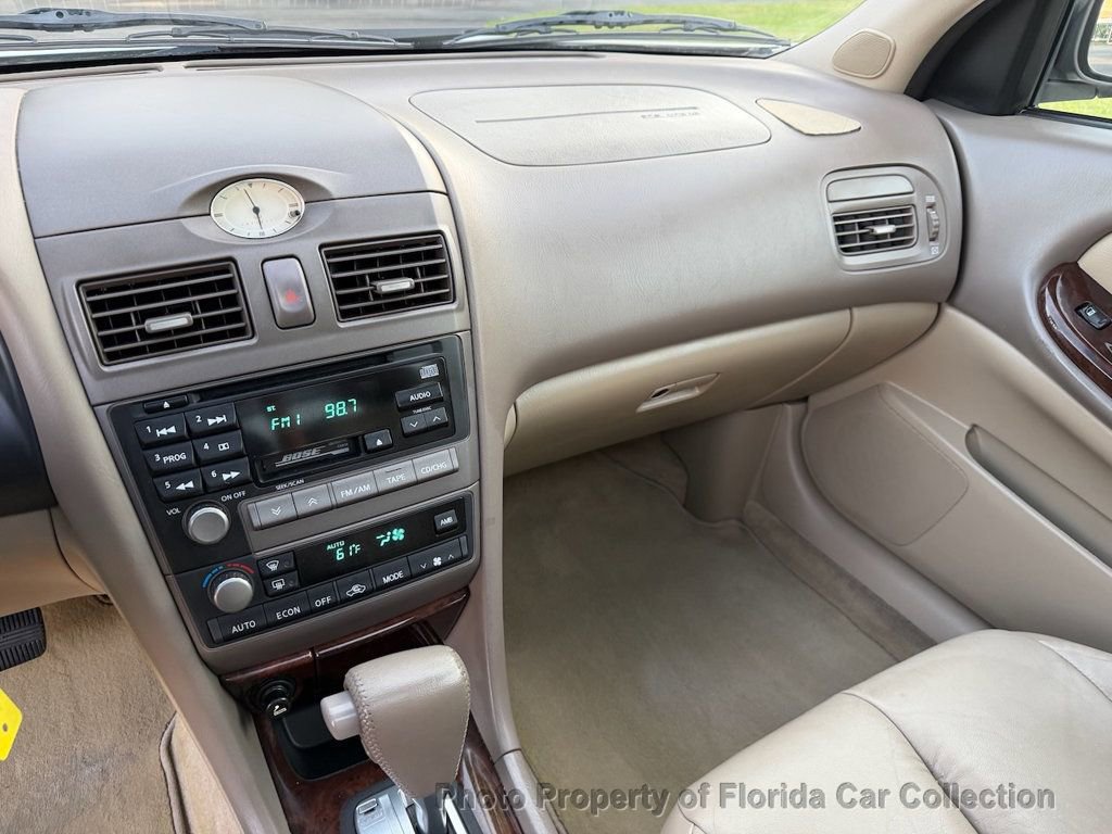 Used 2001 INFINITI I30 Sedan Touring image 30