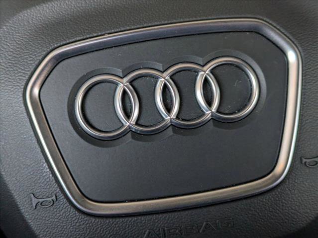 Used 2025 Audi Q7 3.0T Premium w/ Convenience Package image 11