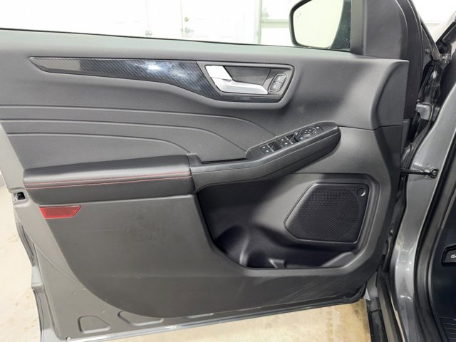 Used 2023 Ford Escape ST-Line w/ Tech Pack #1 image 10