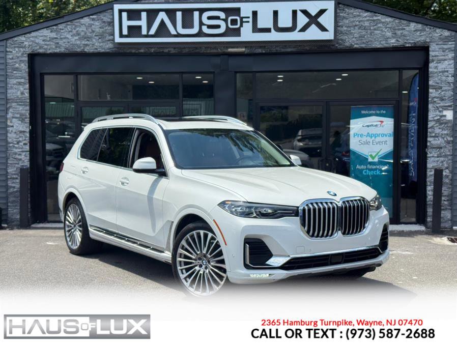 Used 2022 BMW X7 xDrive40i w/ Premium Package image 2