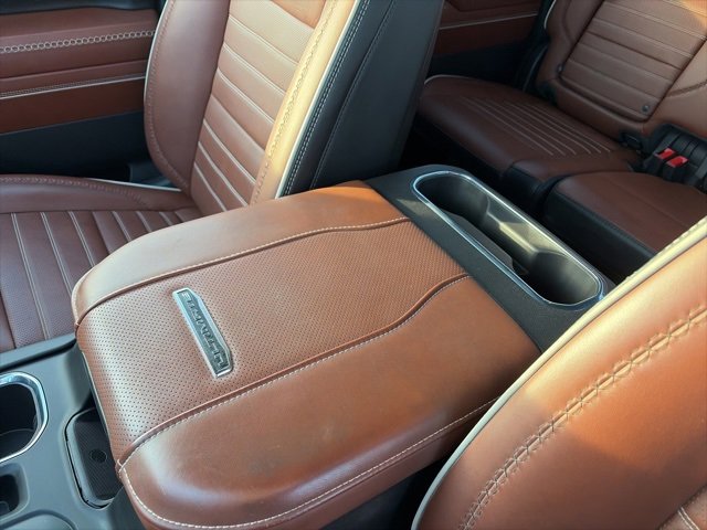 Used 2024 GMC Sierra 2500 Denali Ultimate image 25