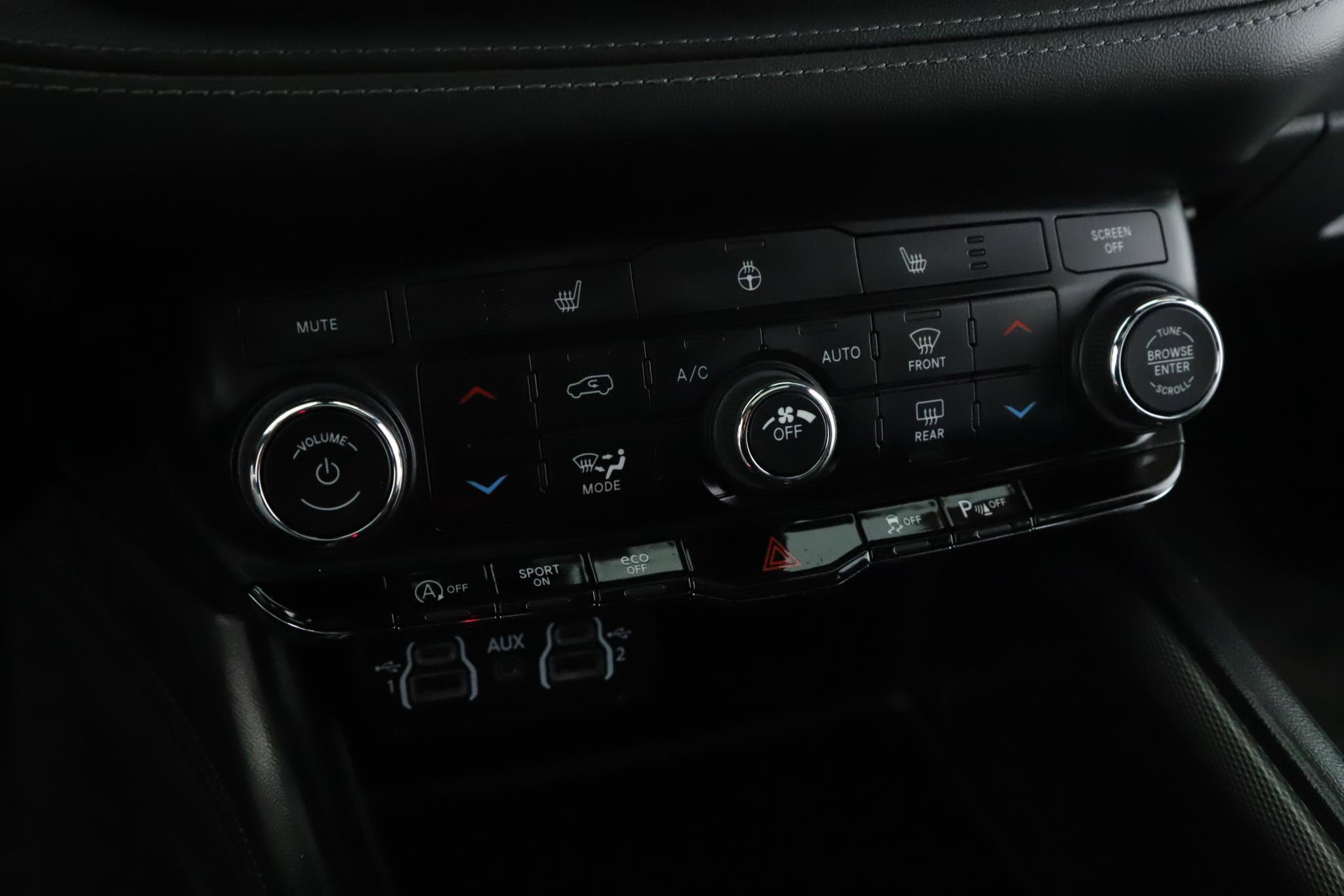 Used 2022 Dodge Durango GT w/ Trailer Tow Group IV AWD/4WD image 15