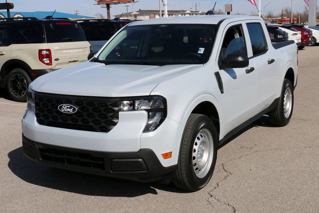 New 2026 Ford Maverick XL image 2