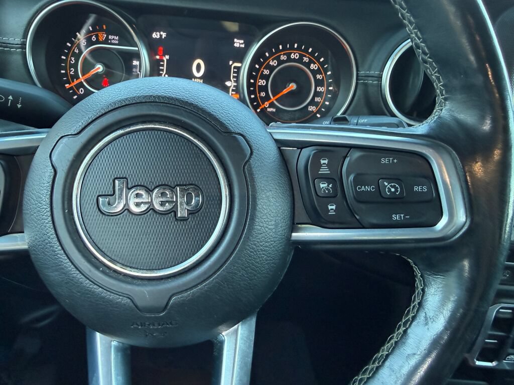 Used 2019 Jeep Wrangler Unlimited Sahara w/ Quick Order Package 24M Moab AWD/4WD image 16
