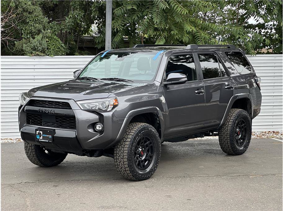 Used 2023 Toyota 4Runner TRD Off-Road Premium w/ Moonroof Package AWD/4WD image 6