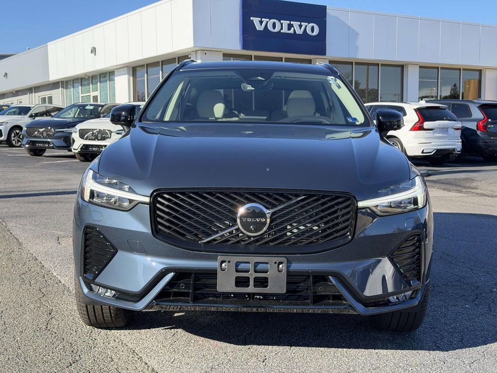 New 2026 Volvo XC60 B5 Ultra w/ Protection Package Premier image 23