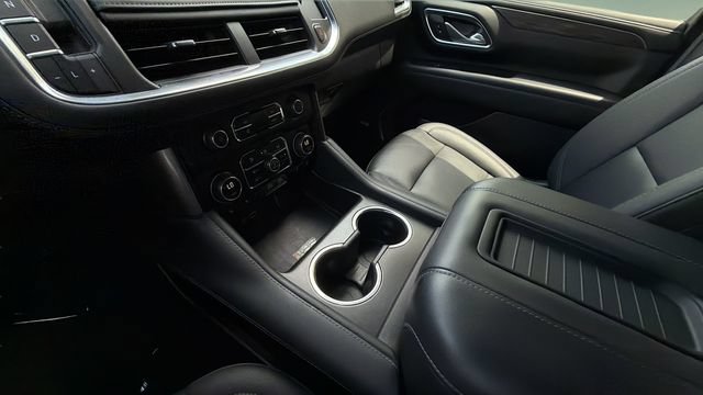 Used 2024 Chevrolet Tahoe Z71 w/ Luxury Package AWD/4WD image 14