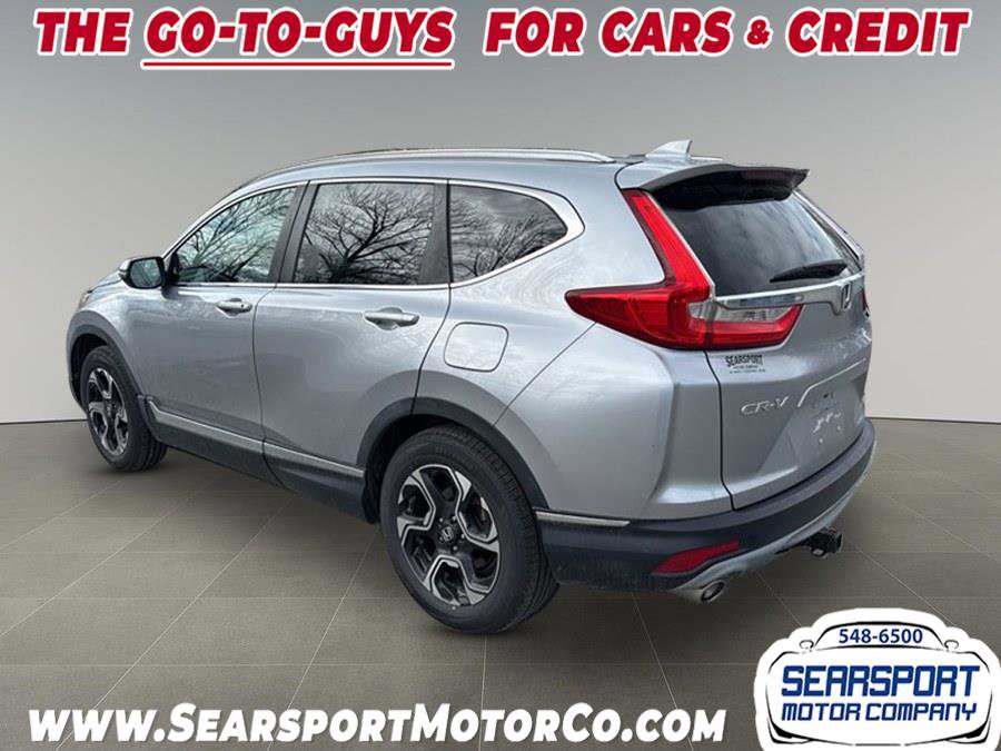 Used 2017 Honda CR-V Touring image 3