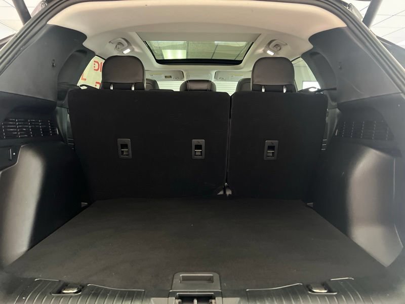Used 2021 Ford Escape SEL w/ Technology Package AWD/4WD image 8