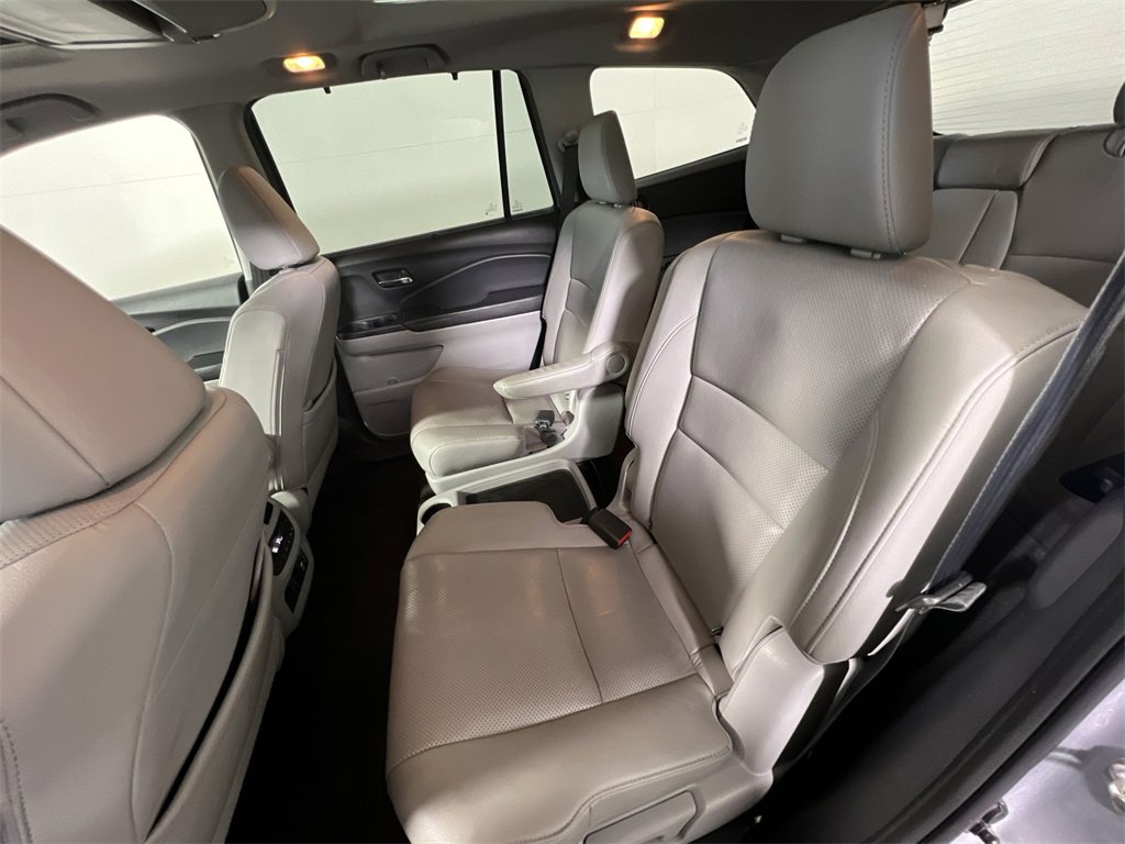 Used 2019 Honda Pilot Elite image 25
