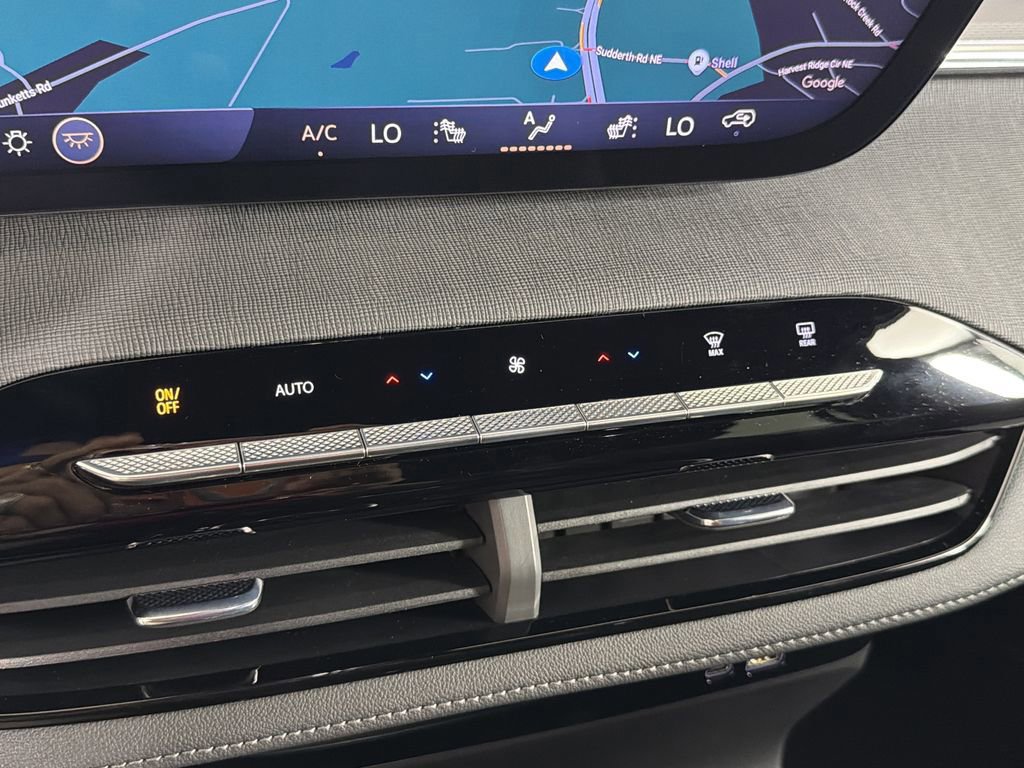 New 2026 Buick Enclave Sport Touring w/ Power Package image 32