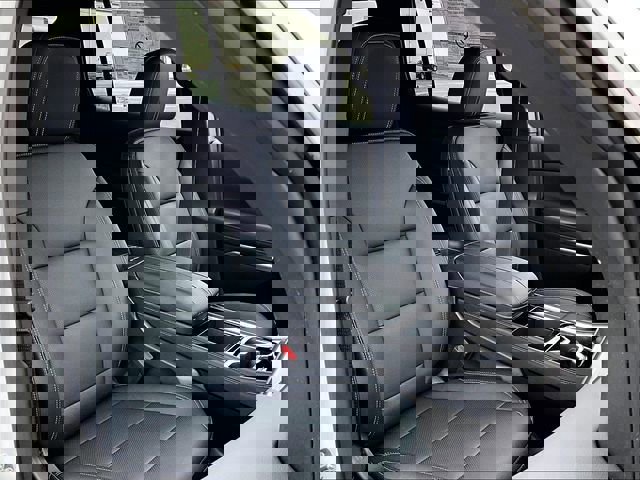 New 2026 Chevrolet Traverse LT w/ Driver Confidence Package image 31