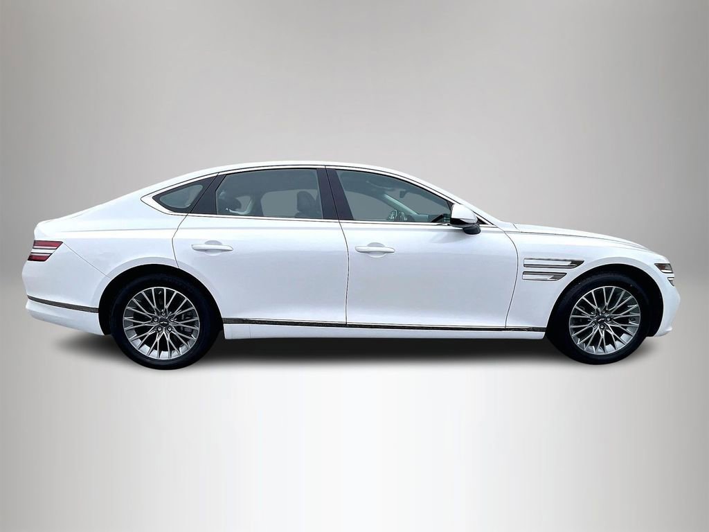 Used 2023 Genesis G80 2.5T image 9