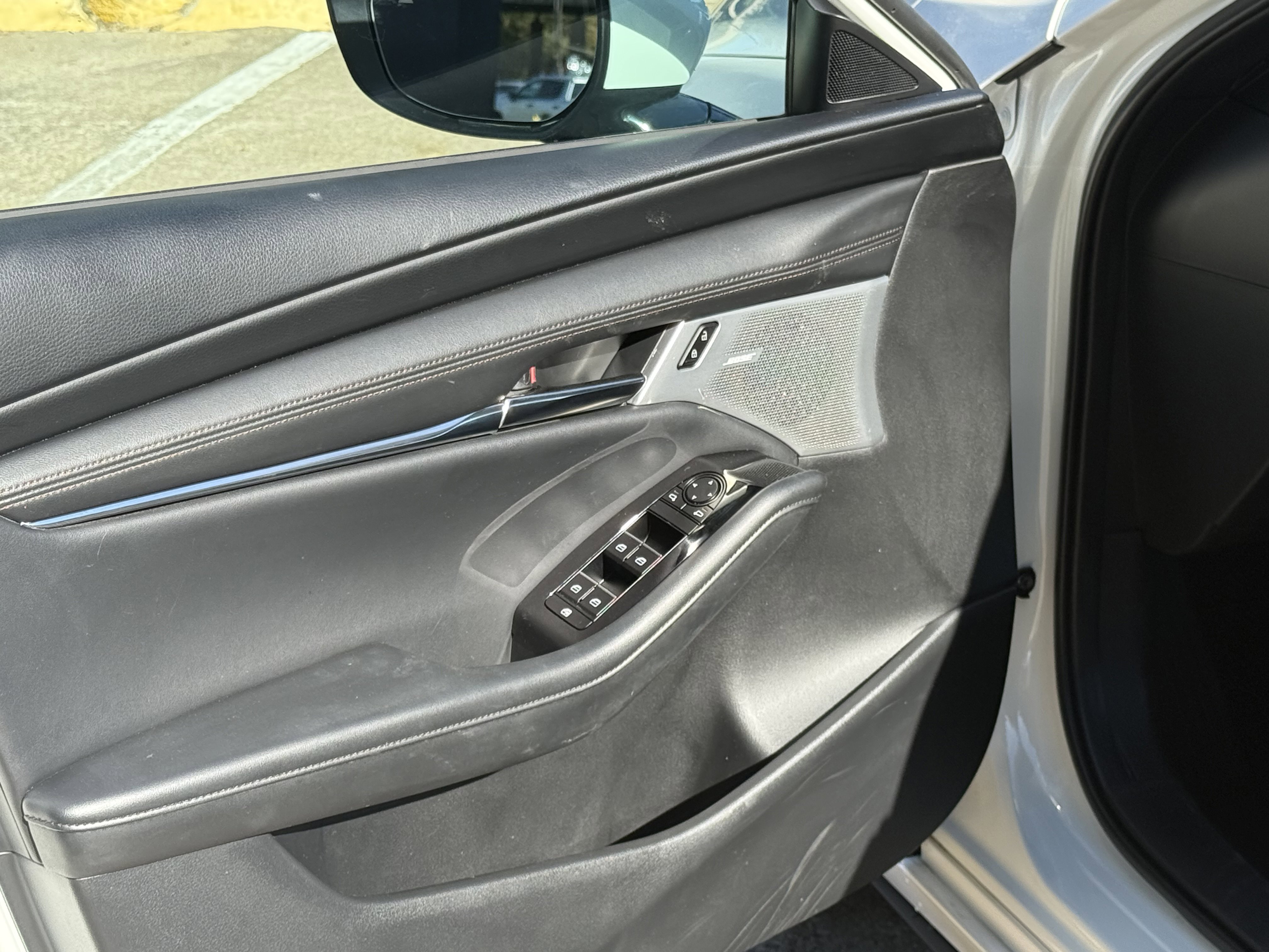 Used 2024 MAZDA MAZDA3 s FWD image 18