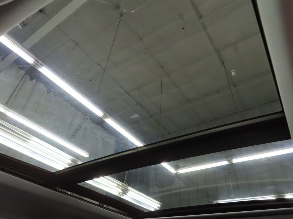 Used 2023 Ford F250 XLT w/ XLT Premium Package AWD/4WD image 34