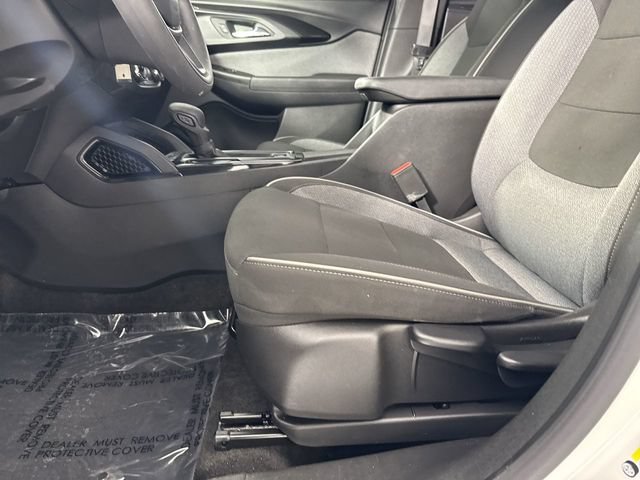 Used 2023 Chevrolet TrailBlazer LS AWD/4WD image 20