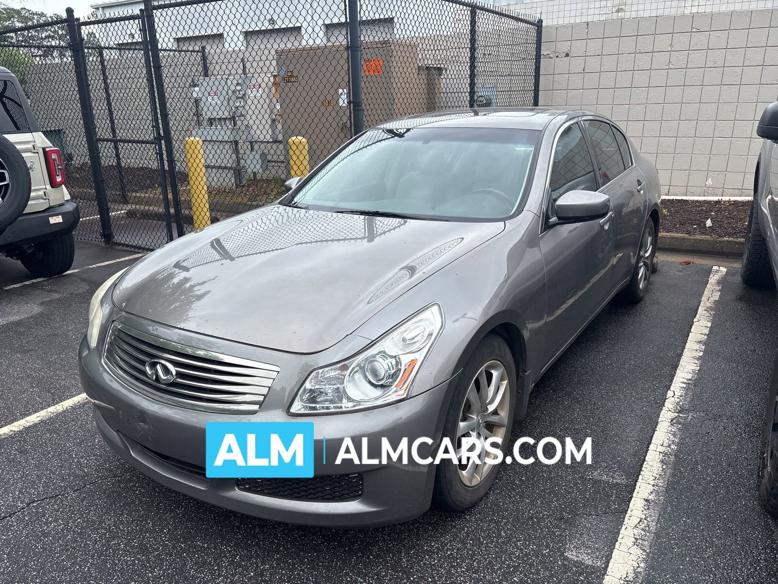 Used 2009 INFINITI G37 Journey
