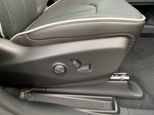 New 2026 Chrysler Pacifica Limited w/ S Appearance Package image 30