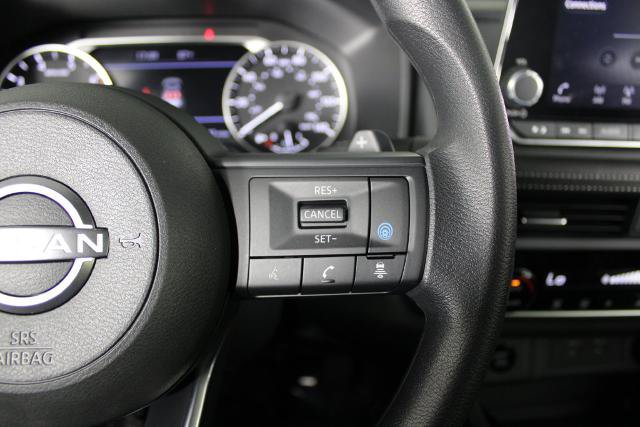 Certified 2024 Nissan Rogue SV FWD image 26