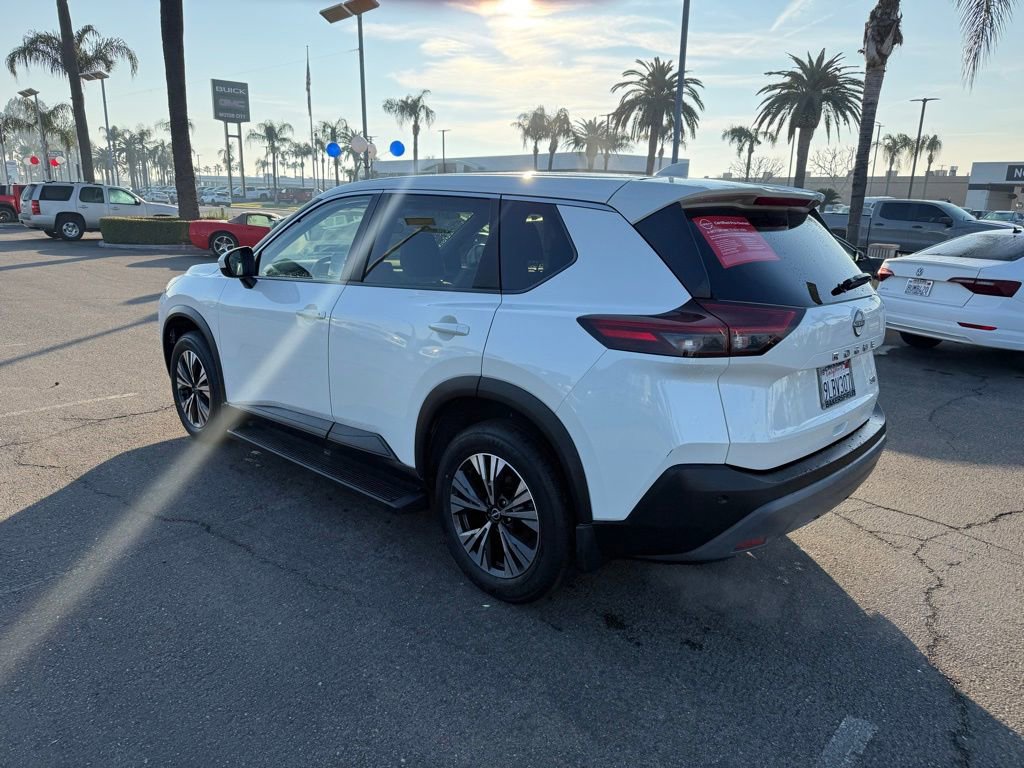 Certified 2023 Nissan Rogue SV image 4