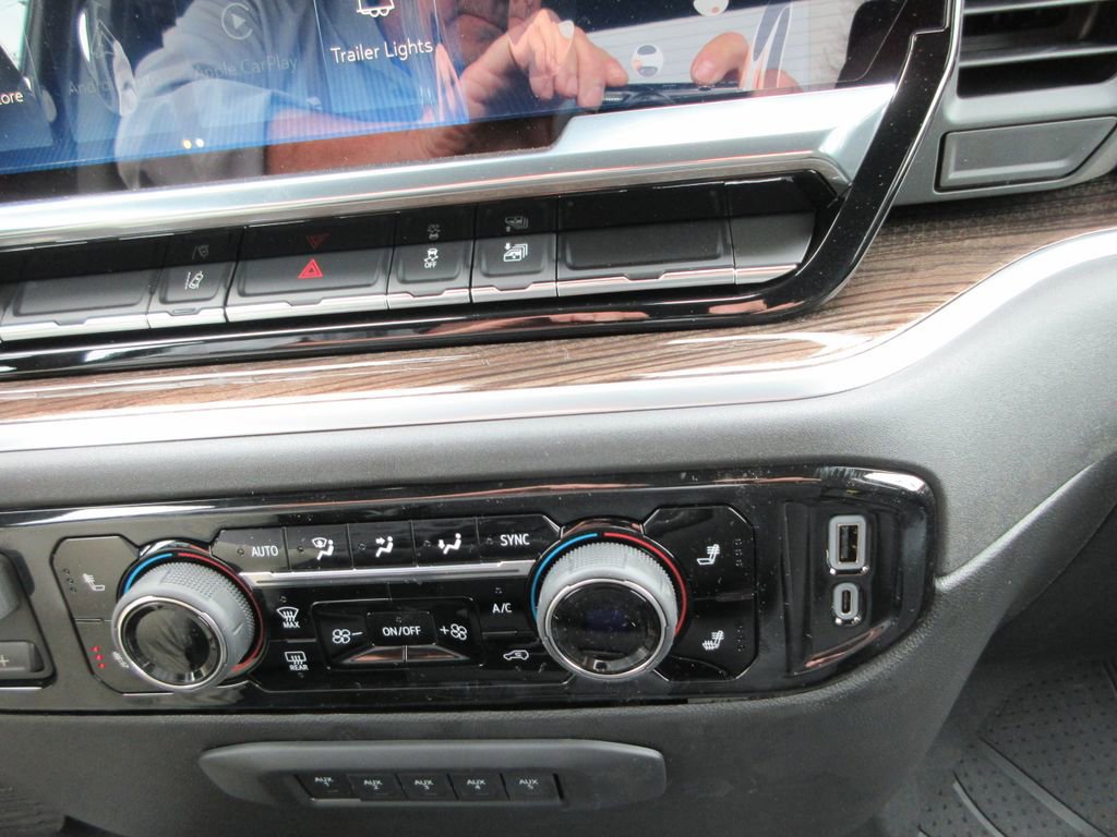 New 2026 Chevrolet Silverado 3500 LT w/ Convenience Package image 27