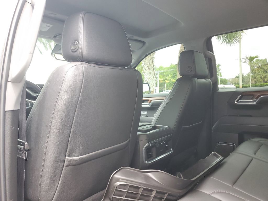 Certified 2023 GMC Sierra 1500 Denali w/ Technology Package AWD/4WD image 15